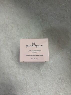 Pinklipps Cherry Lip Sleeping Mask Full Size